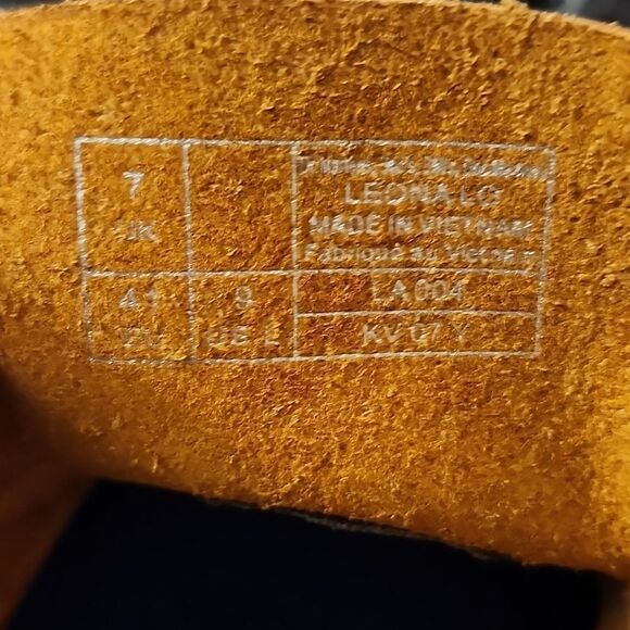 BRAND NEW DR MARTENS LEONA LOW BLACK VINTAGE SMOOTH HEELED SHOES - Picture 15 of 16